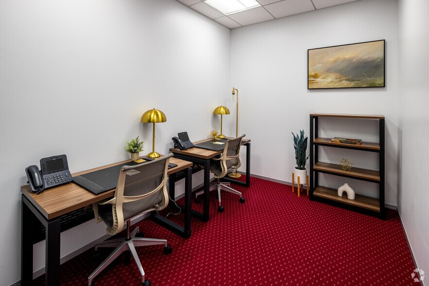 More Photos Of One World Trade Center, New York Coworking Space