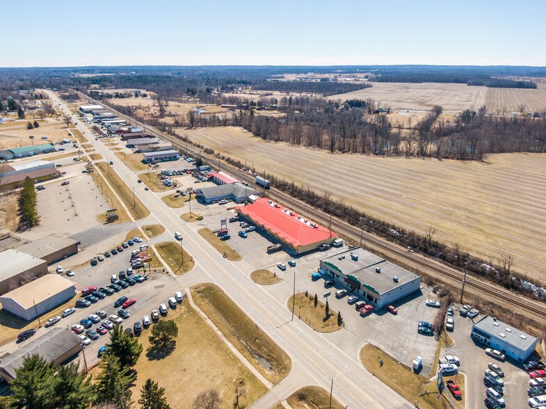 1280 Imlay City Rd, Lapeer, MI 48446 Convenience Store For Sale