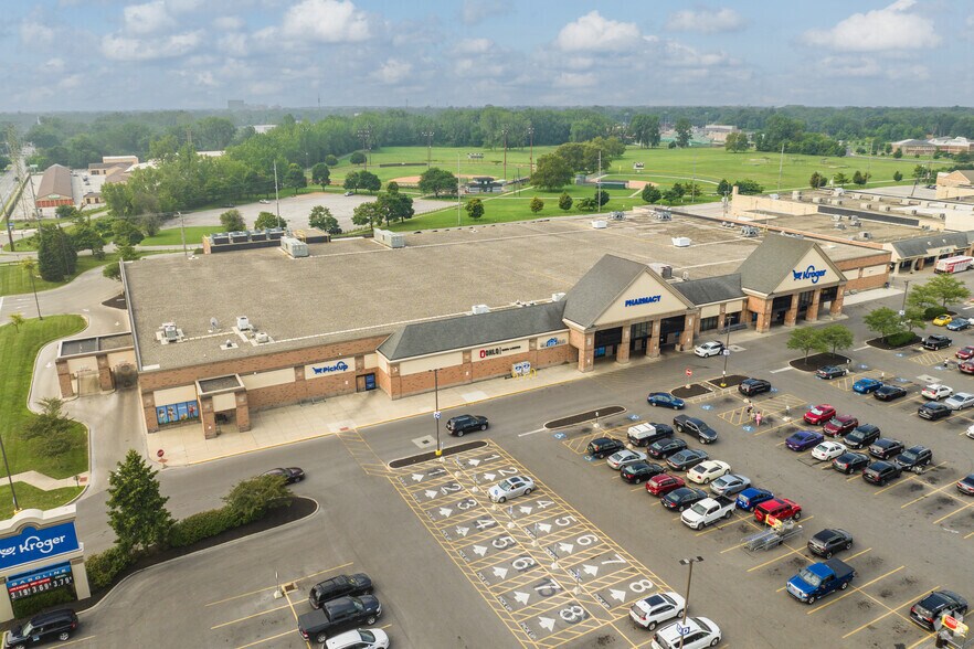 More Photos Of 4925 Jackman Rd, Toledo Supermarket For Sale