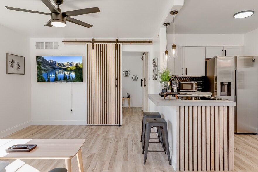 More Photos Of 417 N J St, Lake Worth Beach Apartments For Sale