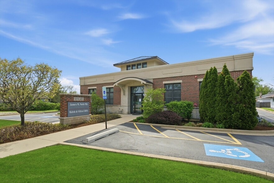 Primary Photo Of 828 N Cass Ave, Westmont Office For Sale