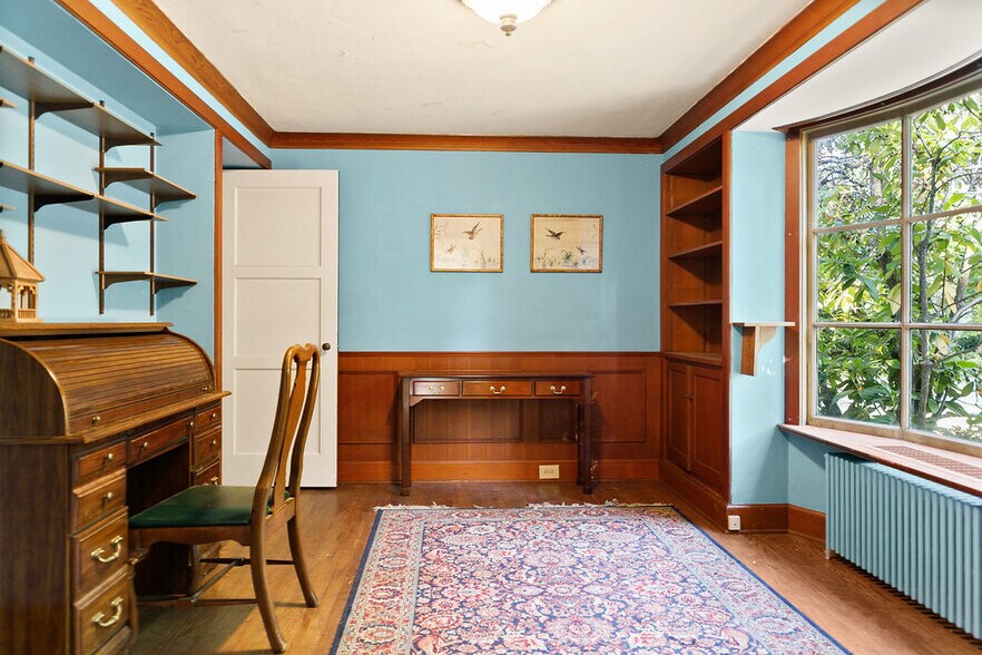 More Photos Of 3026 Marine Dr, Bremerton Specialty For Sale