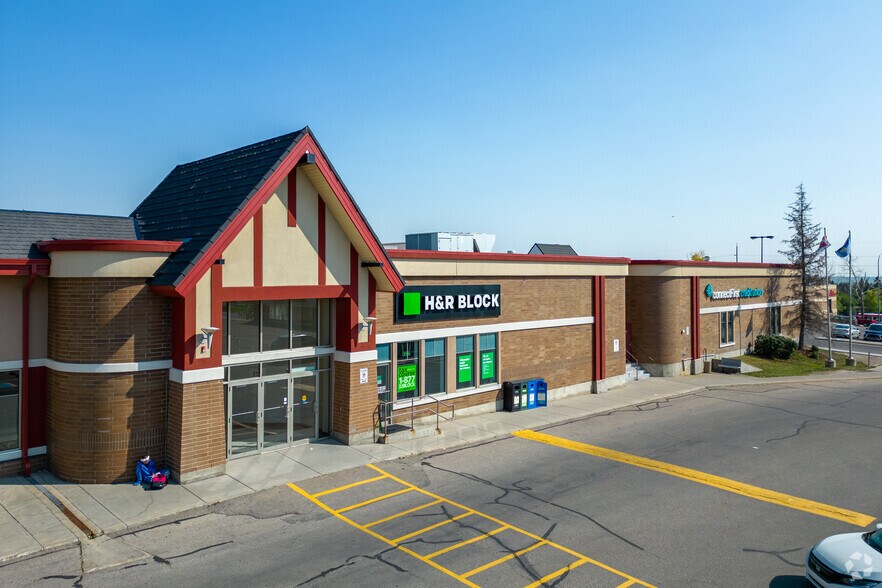 Primary Photo Of 8220 Centre St NE, Calgary Unknown For Lease