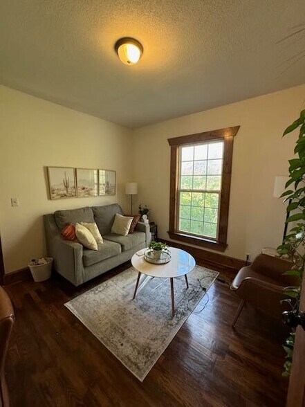 More Photos Of 1320 Dodds Ave, Chattanooga Restaurant For Lease