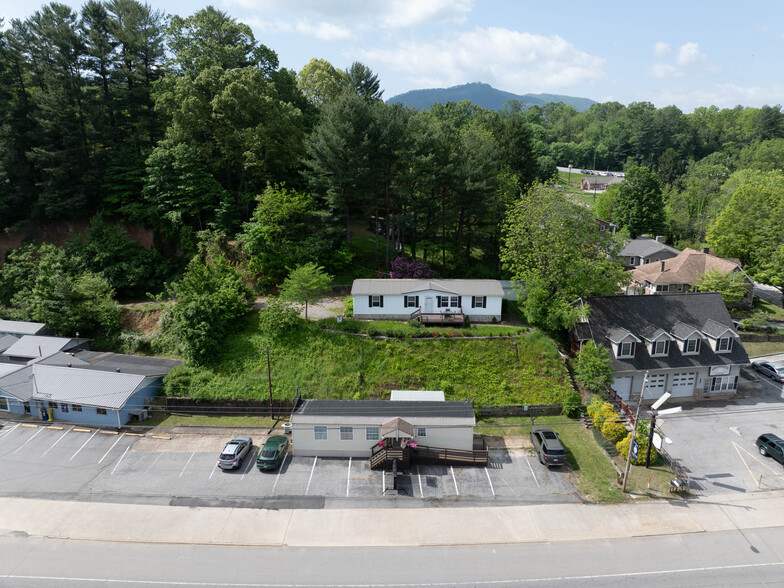 More Photos Of 8305 Carolina Blvd, Clyde Freestanding For Sale