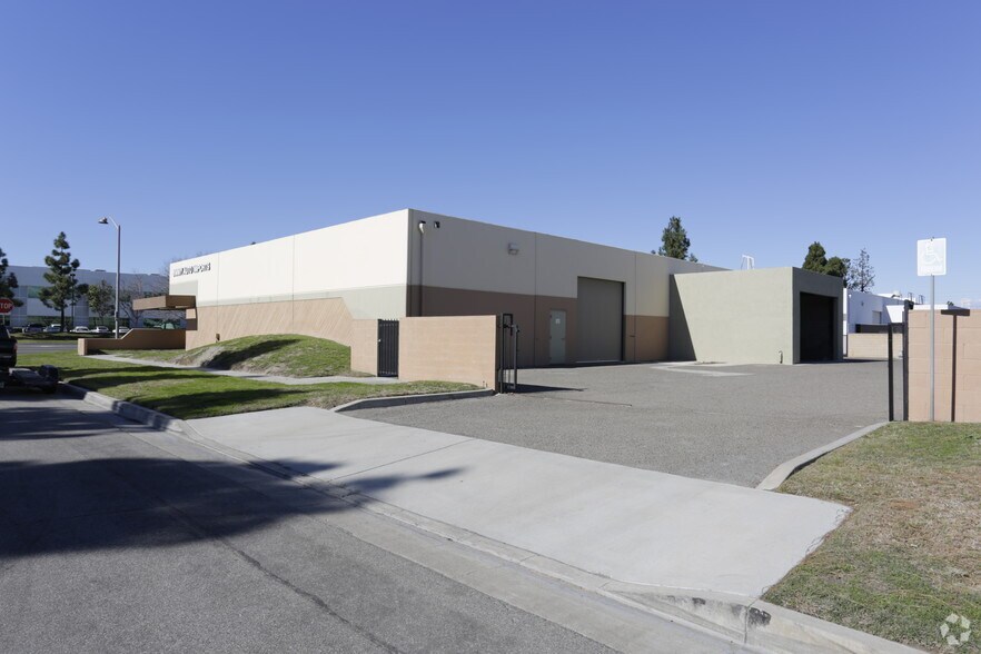 More Photos Of 10652 Walker St, Cypress Warehouse For Sale