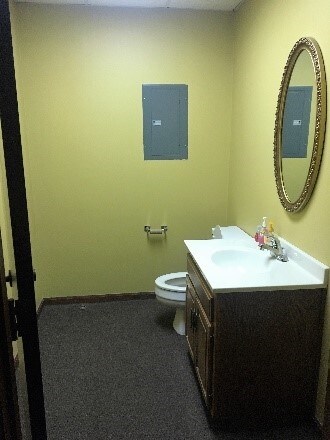 More Photos Of 258 Main St, Platte City Storefront For Lease