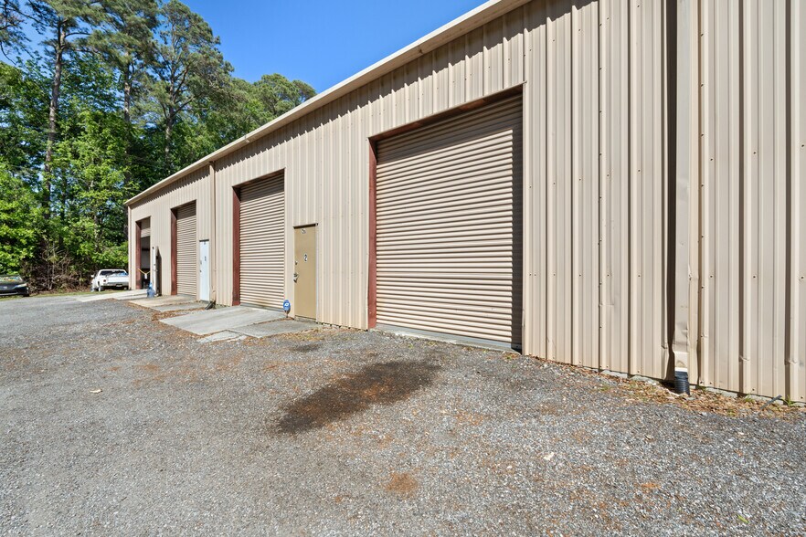 More Photos Of 30 Windsor Road, Savannah Industrial For Lease