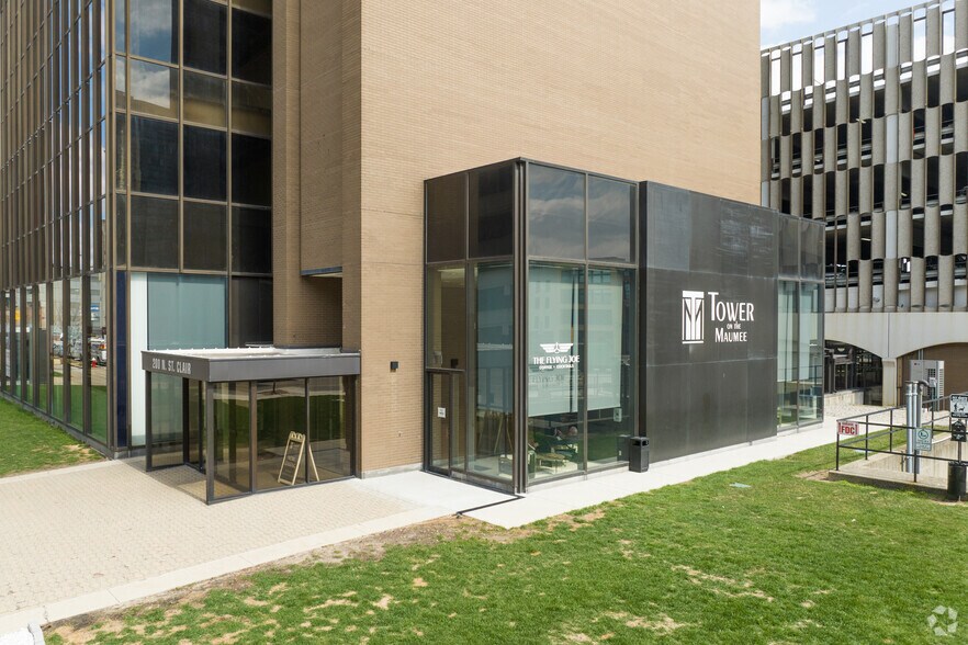 More Photos Of 200 N Saint Clair St, Toledo Office Residential For Lease