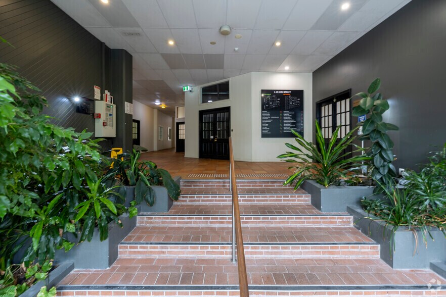 More Photos Of 1-15 Barr St, Balmain Office For Lease