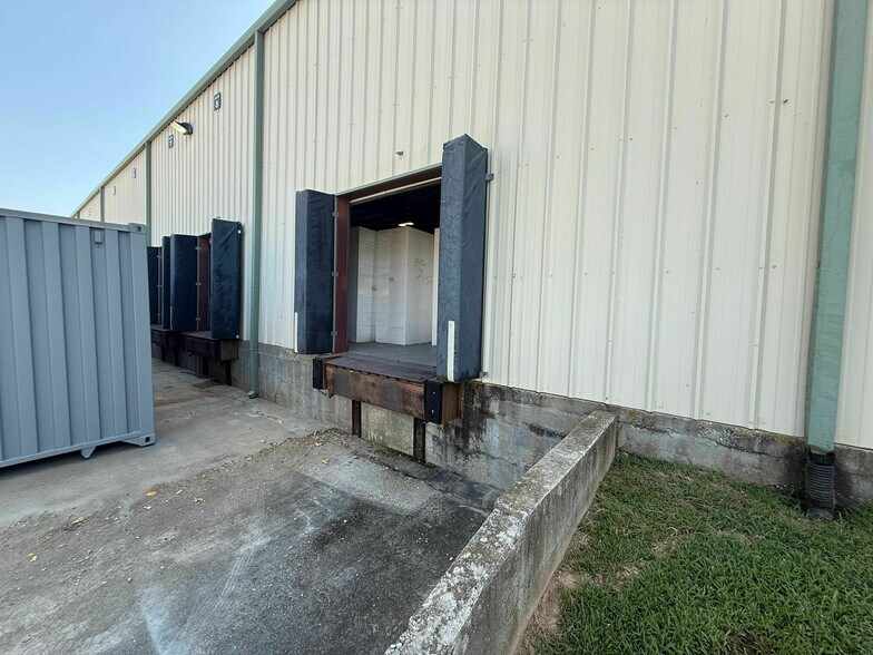 More Photos Of 19042 Lawrence 1240, Marionville Industrial For Sale