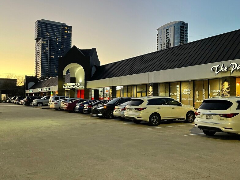 More Photos Of 2300 W Alabama, Houston Unknown For Lease