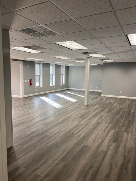 More Photos Of 245 Humphrey Rd, Greensburg Office For Lease