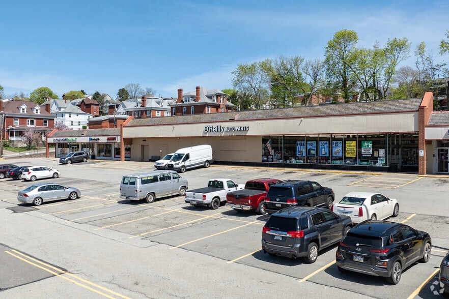 More Photos Of 400 E Pittsburgh St, Greensburg Drugstore For Lease