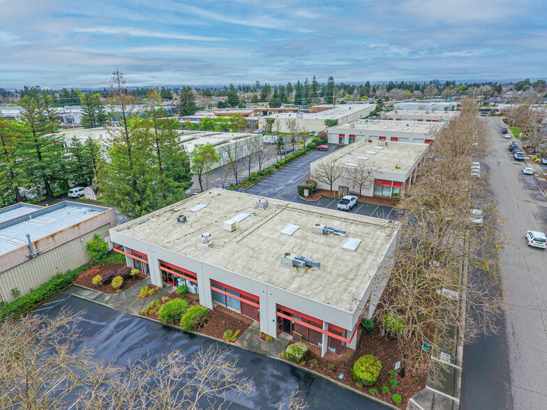 More Photos Of 1800 Empire Industrial Ct, Santa Rosa Flex For Sale