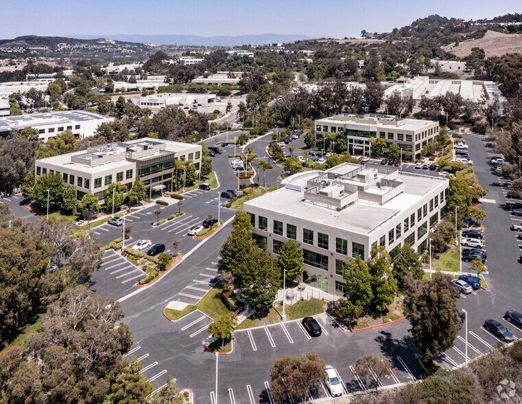 More Photos Of 903 Calle Amanecer, San Clemente Office For Lease