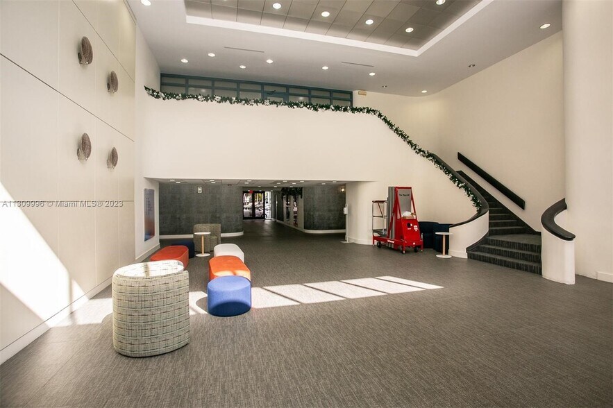 More Photos Of 730 NW 107th Ave, Miami Office For Lease