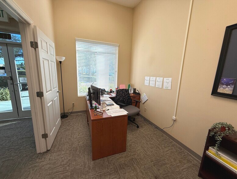 More Photos Of 1515 Herbert St, Port Orange Medical For Sale