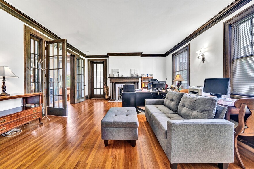 More Photos Of 1736 Grandin Rd SW, Roanoke Apartments For Sale