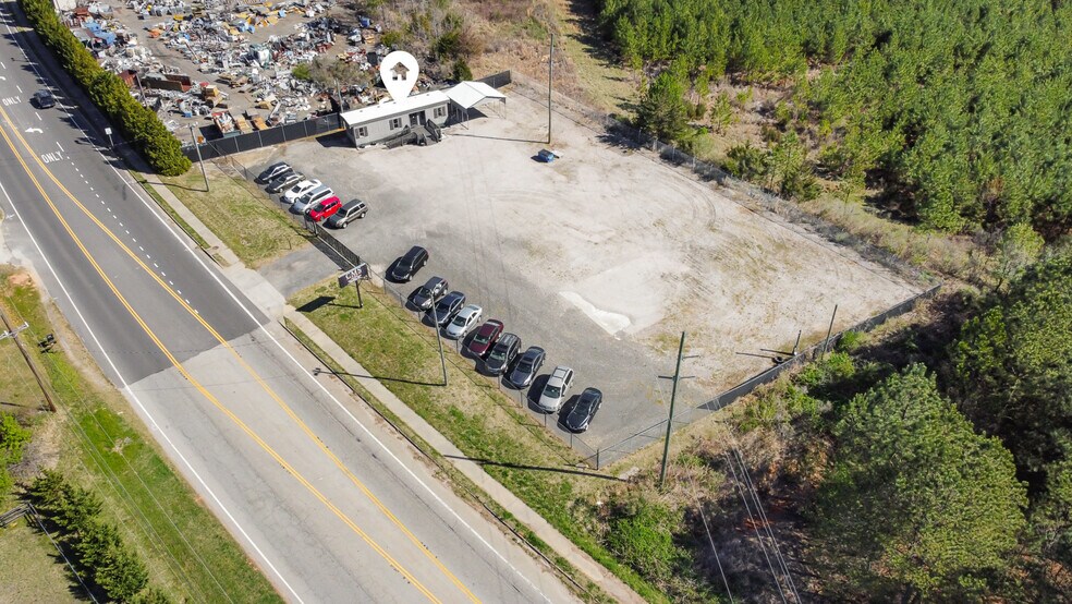 More Photos Of 1155 S Main St, Clover Auto Dealership For Lease