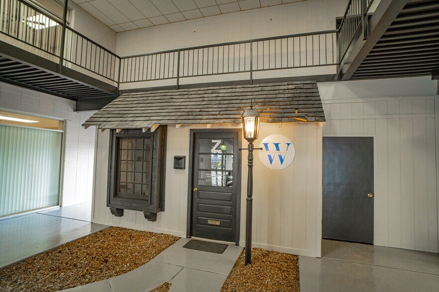 More Photos Of 3433-3455 S Campbell Ave, Springfield Medical For Lease