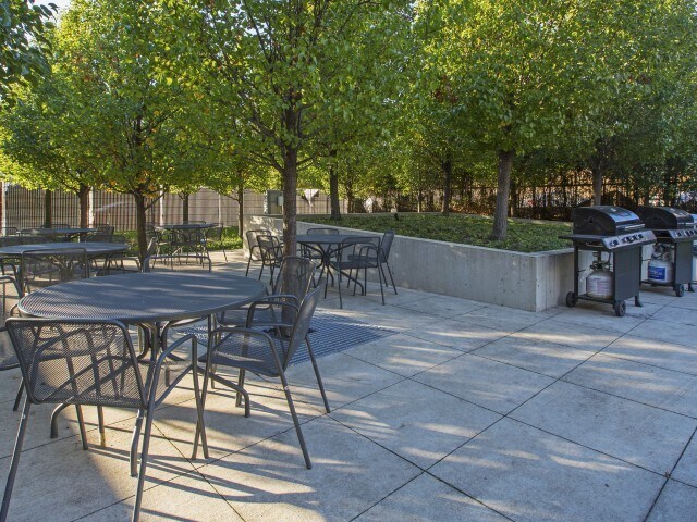 More Photos Of 1401 S State St, Chicago Apartments For Lease