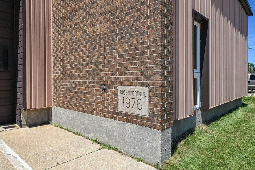 More Photos Of 6040 Douglas Ave, Caledonia Police Fire Station For Sale