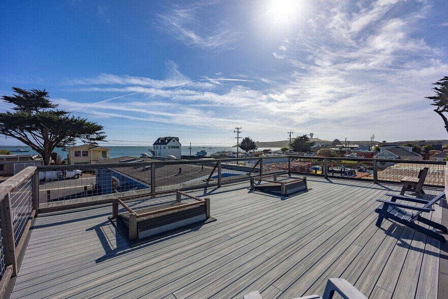 More Photos Of 313-323 Princeton Ave, Half Moon Bay Service For Lease