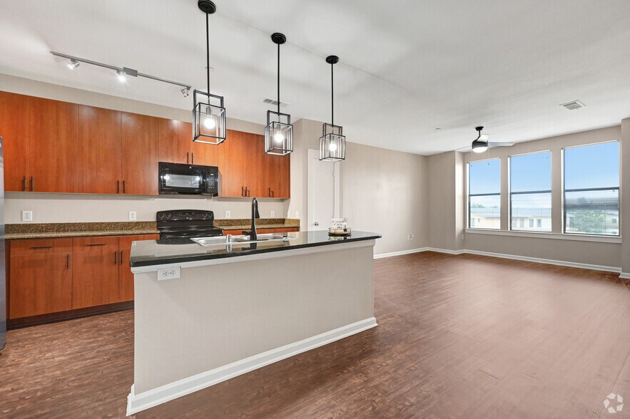 More Photos Of 251 Town Center Ln, Keller Apartments For Lease