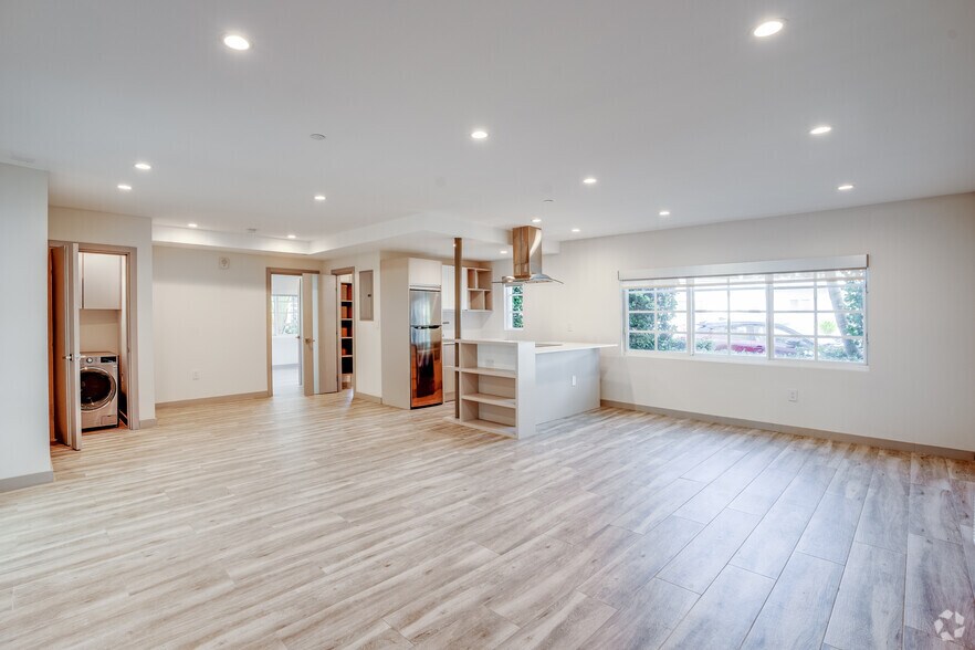 More Photos Of 8035-8045 Abbott Ave, Miami Beach Apartments For Sale