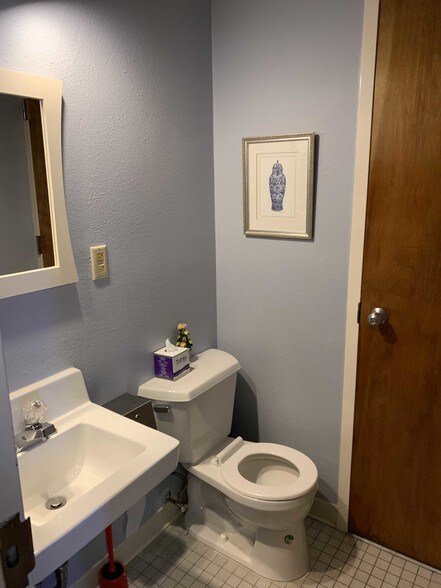 More Photos Of 9430 Turkey Lake Rd, Orlando Medical For Sale