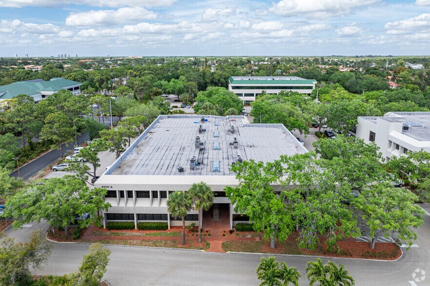 More Photos Of 9200 Bonita Beach Rd, Bonita Springs Medical For Lease