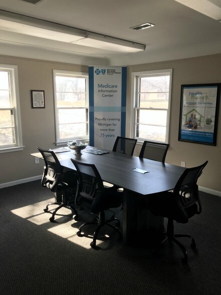 More Photos Of 3236 Rochester Rd, Troy Freestanding For Sale