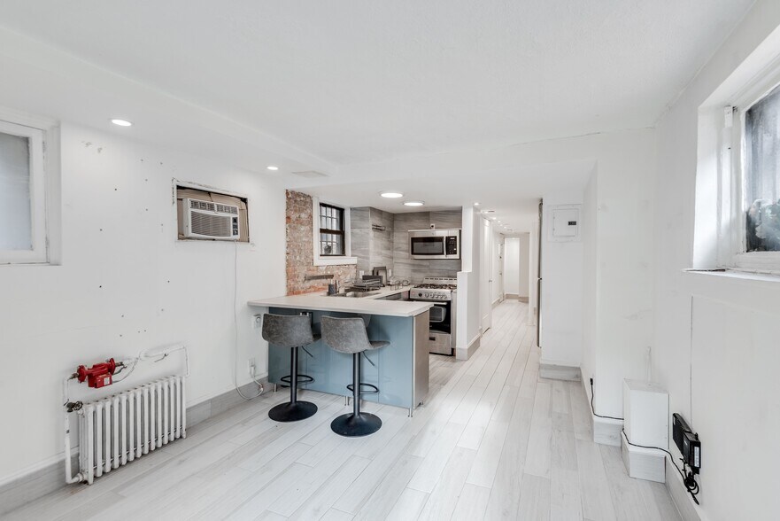 More Photos Of 324 Park Pl, Brooklyn Apartments For Sale