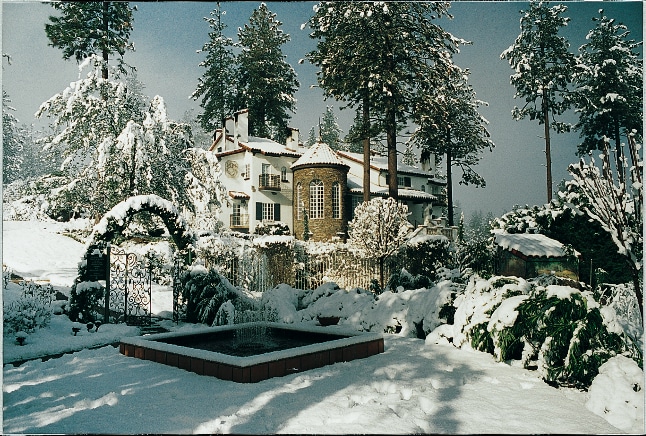 More Photos Of 48644 Victoria Ln, Oakhurst Hospitality For Sale