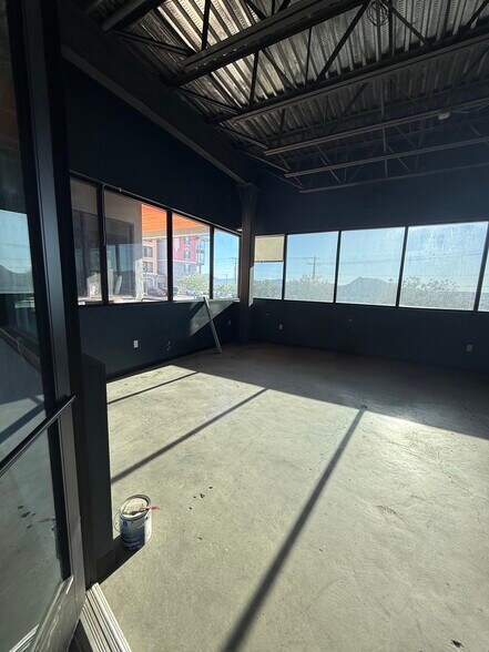 More Photos Of 110 Montecillo Blvd, El Paso Loft Creative Space For Lease
