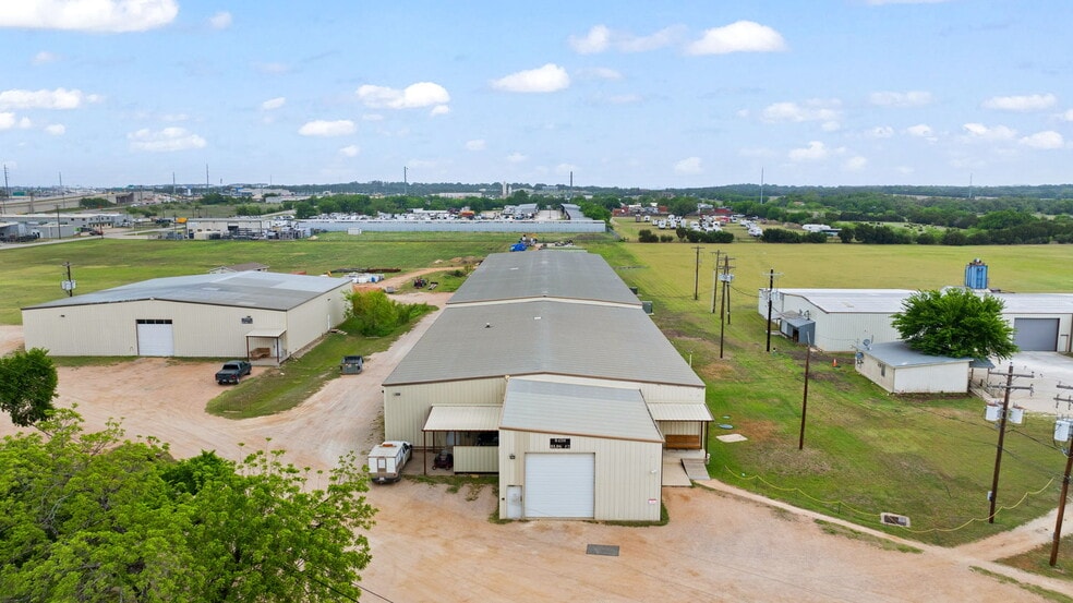 More Photos Of 9450 Ranch Road 2243 Rd, Leander Light Distribution For Sale
