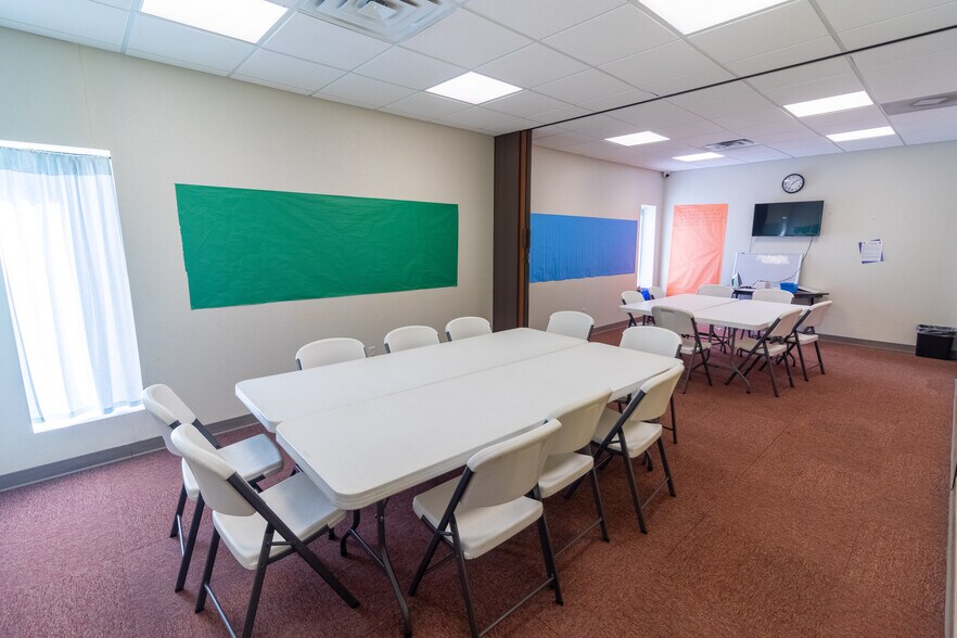 More Photos Of 906 Trimmier Rd, Killeen Religious Facility For Sale