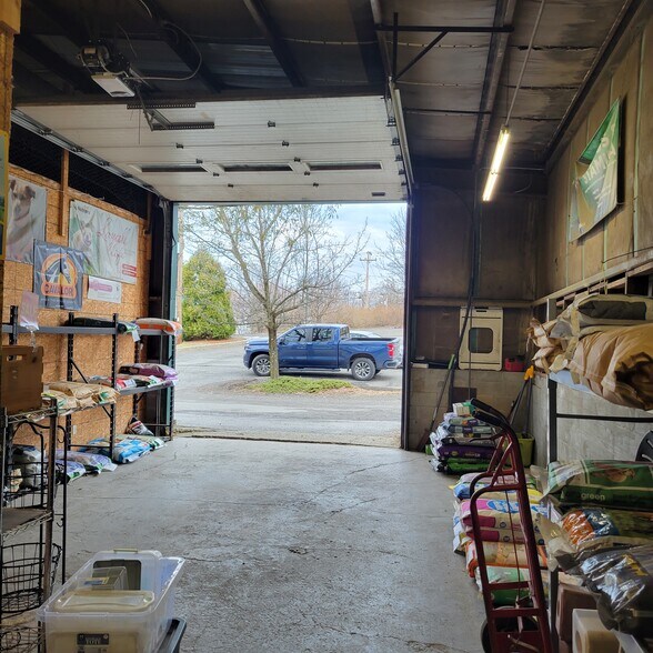 More Photos Of 609 Route 208, Gardiner General Retail For Sale