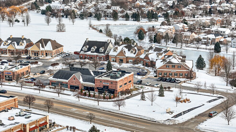 More Photos Of 40W188 Campton Crossings Dr, St Charles Restaurant For Sale