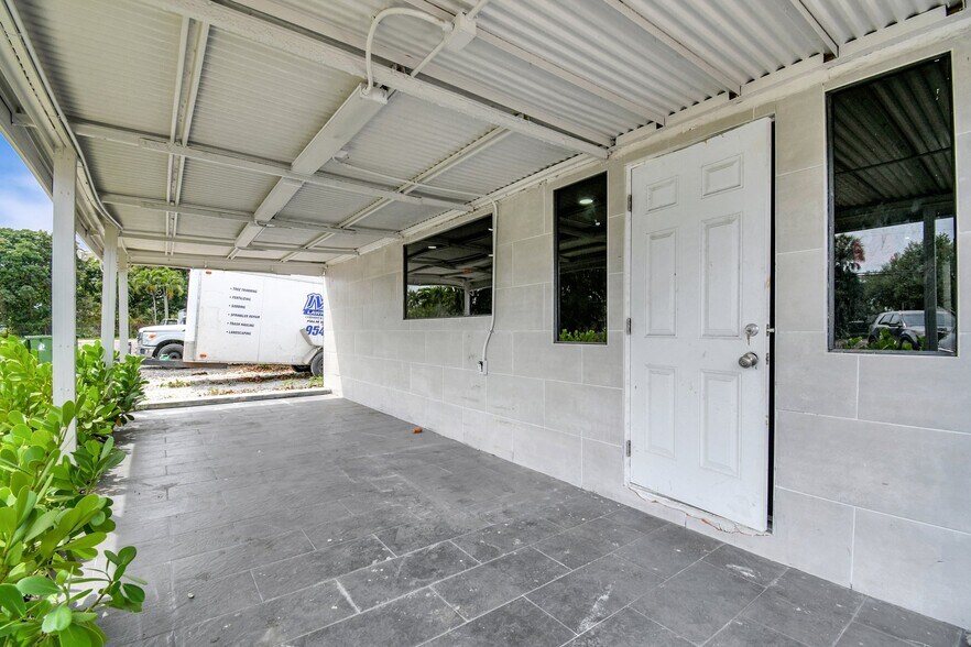 More Photos Of 2160 NW 24th St, Fort Lauderdale Land For Sale