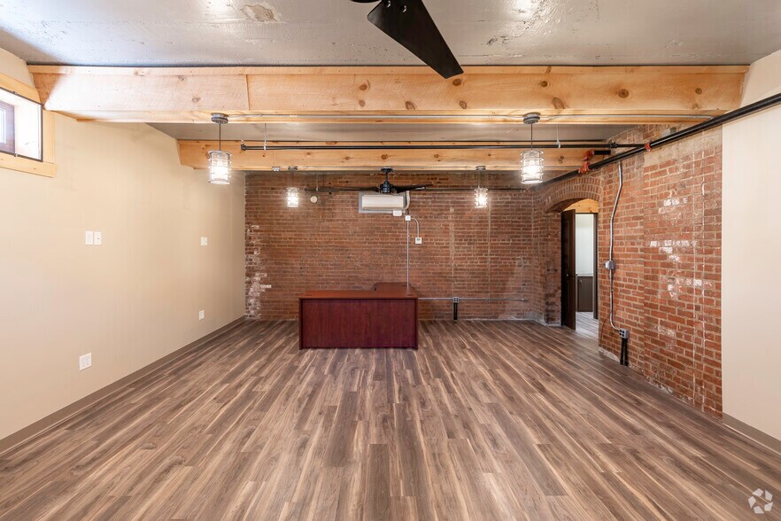 More Photos Of 6 Main Street Ext, Plymouth Office For Lease