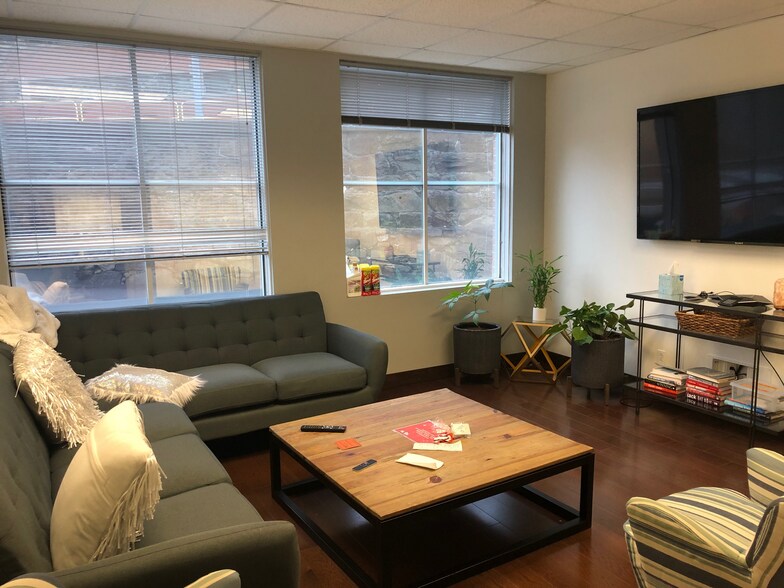 More Photos Of 16-18 Ann St, Norwalk Loft Creative Space For Lease