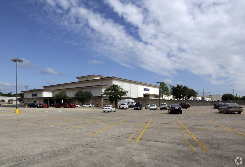 Primary Photo Of 1133 St Vincent Ave, Shreveport Unknown For Lease