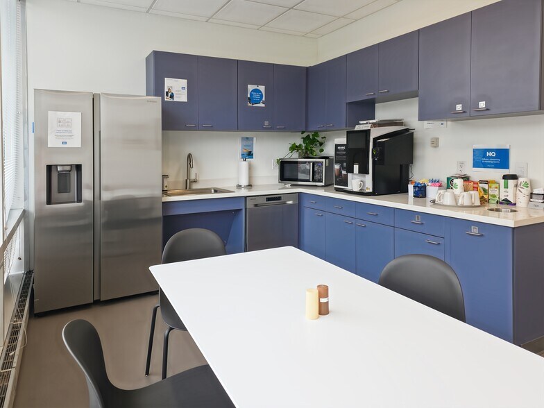 More Photos Of 40 NE Loop 410, San Antonio Coworking Space