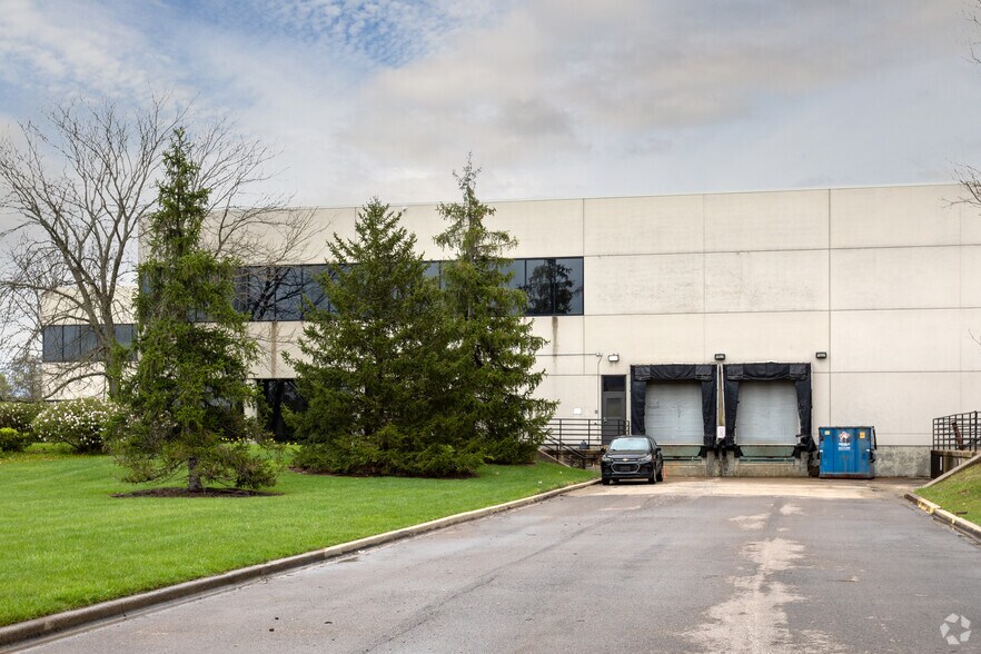 More Photos Of 2300 Litton Ln, Hebron Office Residential For Lease