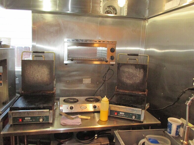 More Photos Of 205 N Gunnison Ave, Lake City Restaurant For Sale
