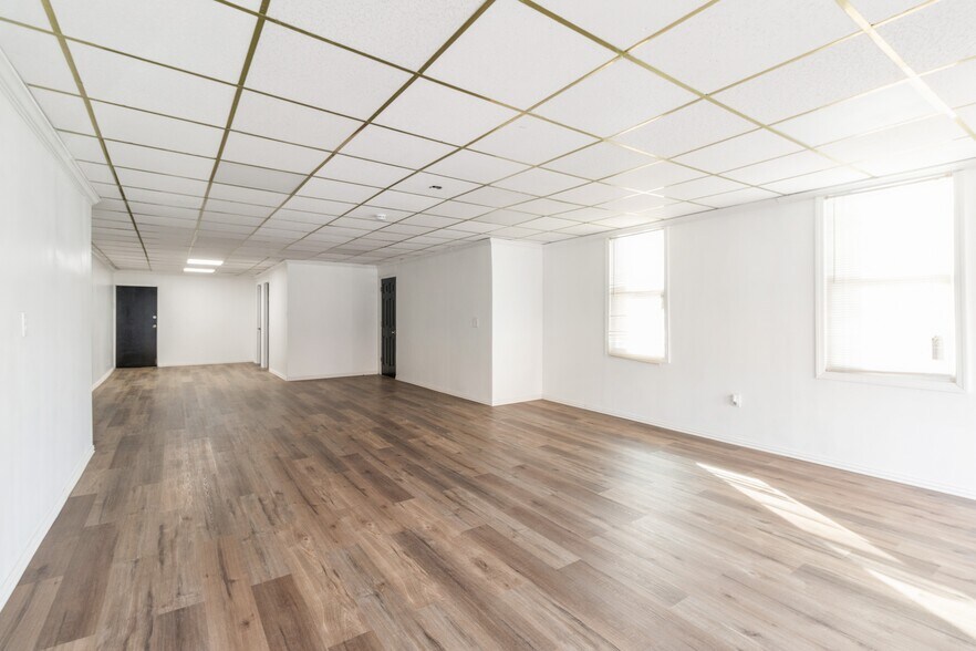 More Photos Of 1312 Kings Hwy, Swedesboro Storefront Retail Residential For Sale