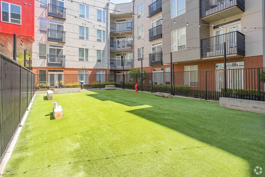 More Photos Of 801 NW 10th St, Oklahoma City Apartments For Lease