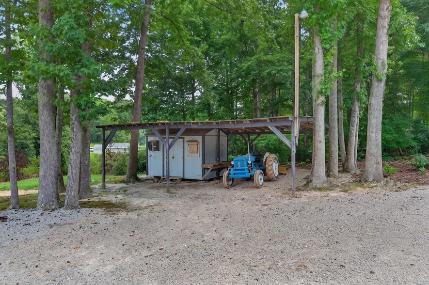 More Photos Of 409 Wagstaff Rd, Fuquay-Varina Manufacturing For Sale